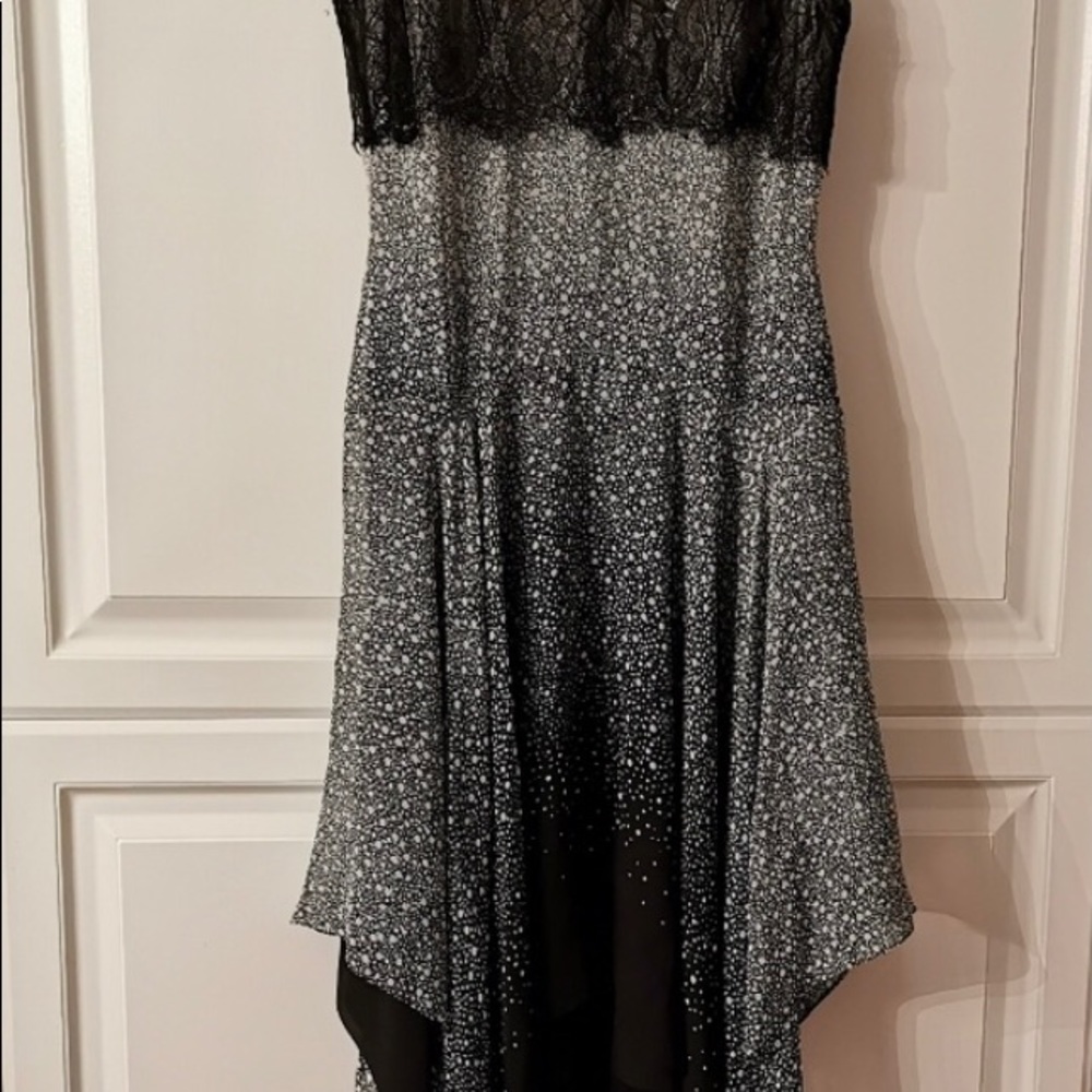 BCBG MAXAZRIA